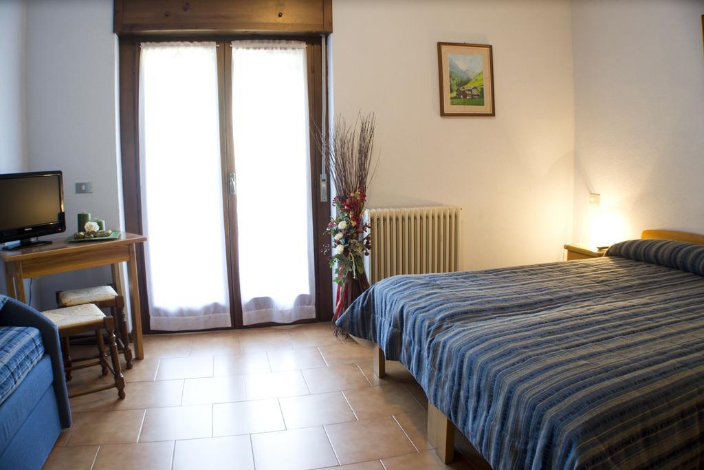 Park Hotel Bellevue Dimaro Rom bilde