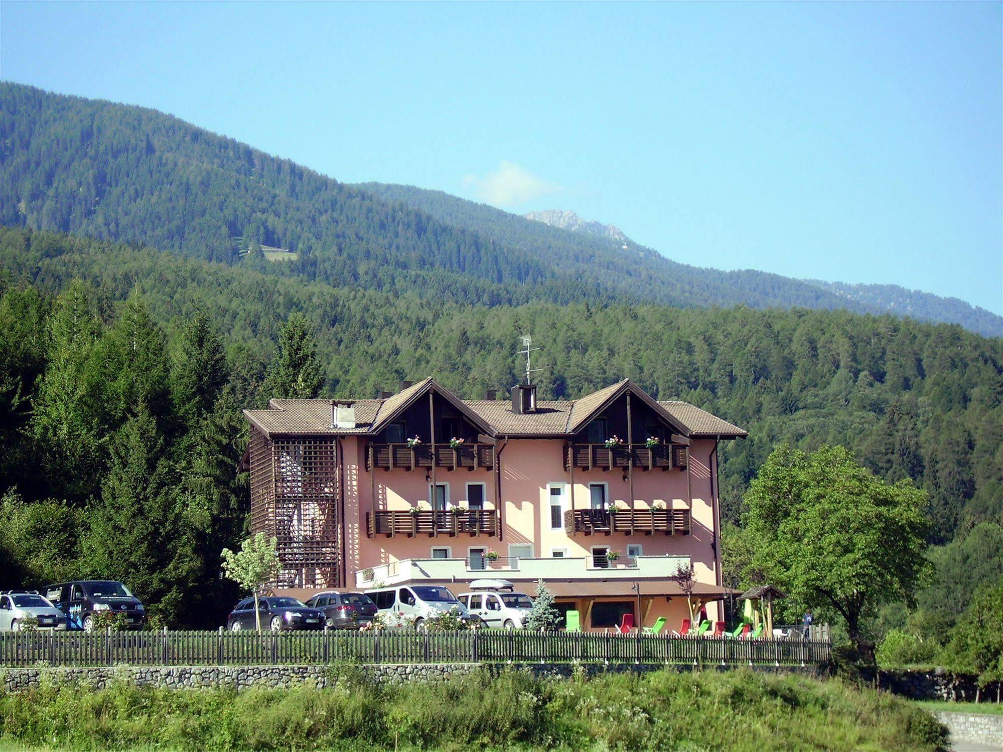 Park Hotel Bellevue Dimaro Eksteriør bilde